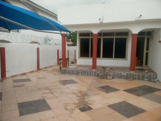 3bdrm House in Community 18 Area, Spintex for rent · Photo 1