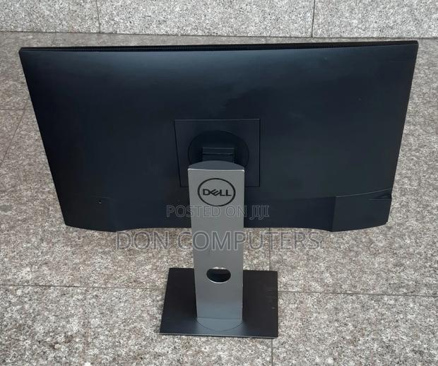 Dell 24 Inches IPS Edgeless Monitor · Photo 3