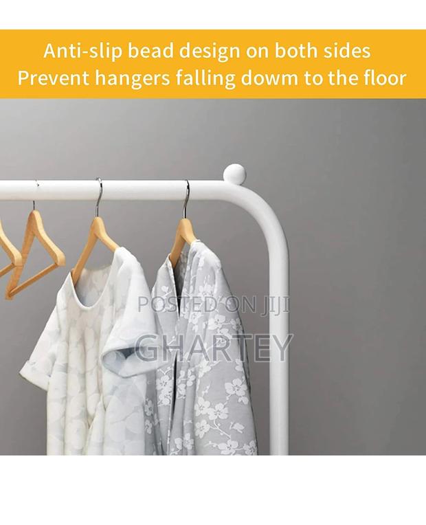 Portable Clothes Hanging Rack, Bottom Shelves · Photo 5