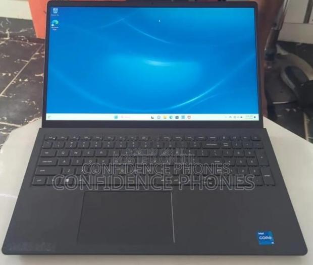 Laptop Dell Vostro 3500 8GB Intel Core I5 SSD 256GB · Photo 1