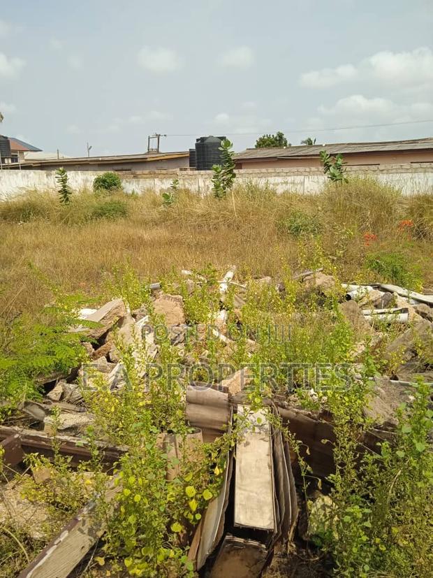 Lakeside Land Title · Photo 6