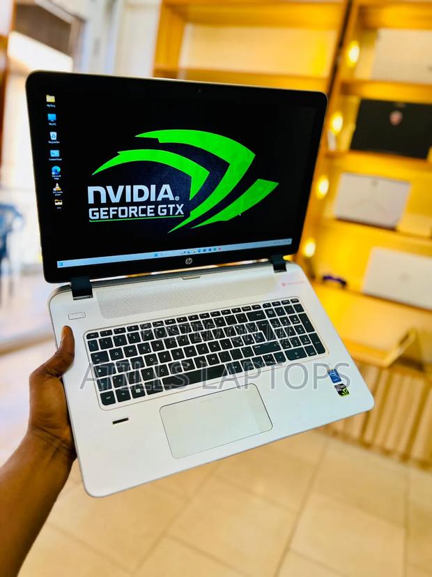 Laptop HP Envy 17 16GB Intel Core I7 SSD 1.5T · Photo 1