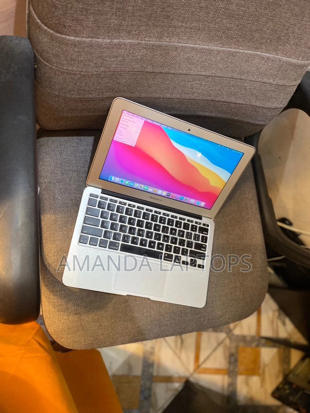 New Laptop Apple MacBook Air 2014 4GB Intel Core I5 SSD 128GB · Photo 5