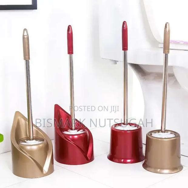 Toilet Brush for Sale · Photo 1