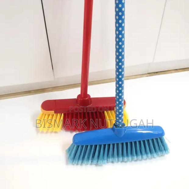 Broom Brush Cleaner For Sale · Photo 1