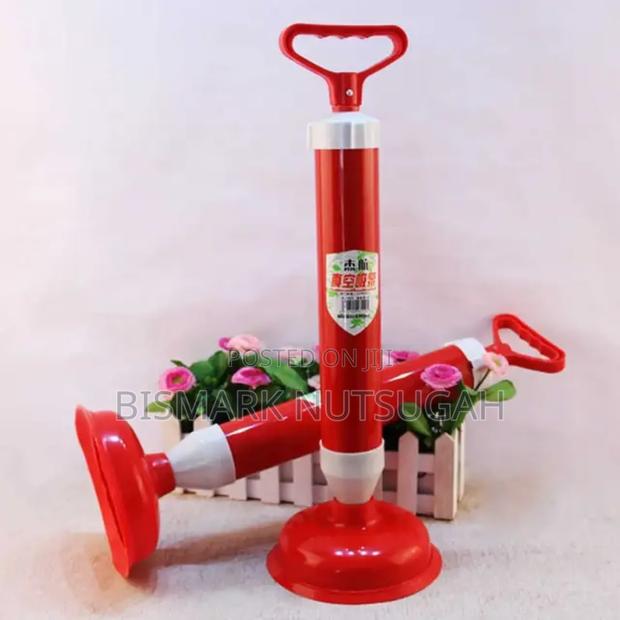 Toilet Vacuum Pump for Sale · Photo 2