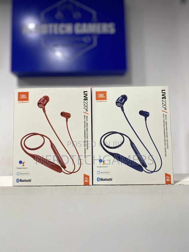 JBL LIVE 220 - In-Ear Neckband Wireless Headphone · Photo 1