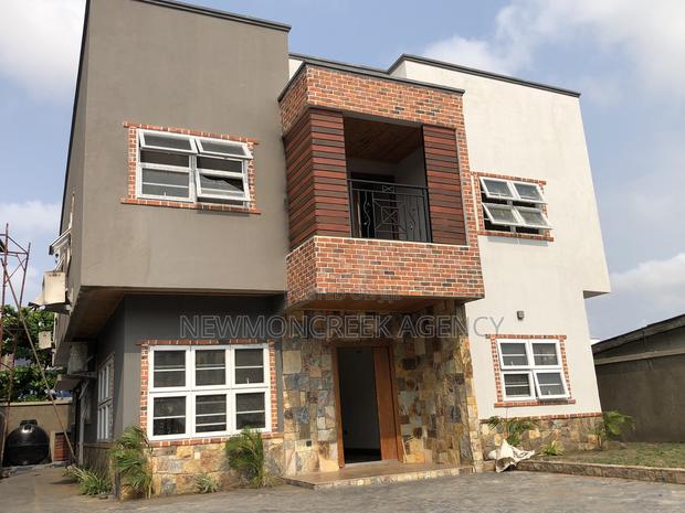 4bdrm Duplex in Adjirigannor Estate, Accra Metropolitan for sale · Photo 2