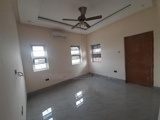 4bdrm Duplex in Adjirigannor Estate, Accra Metropolitan for sale · Photo 3