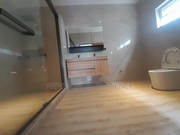 4bdrm Duplex in Adjirigannor Estate, Accra Metropolitan for sale · Photo 5