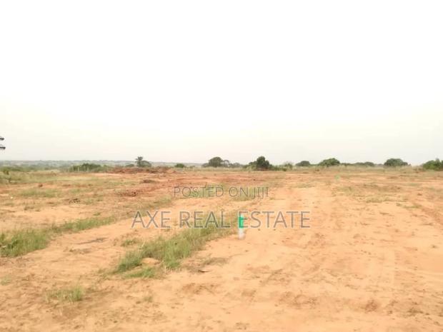 Genuine Papers on Plots at Prampram Beach Lane · Photo 2
