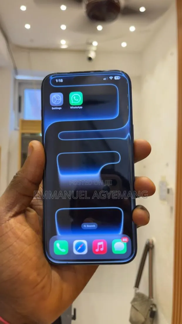 Apple iPhone 17 Pro Max 256 GB Blue · Photo 1