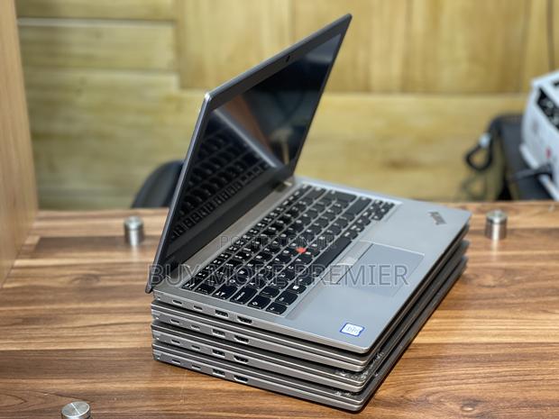 Laptop Lenovo ThinkPad L380 8GB Intel Core I5 SSD 256GB · Photo 2