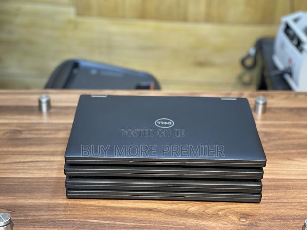 Laptop Dell Latitude 7390 8GB Intel Core I5 SSD 256GB · Photo 1