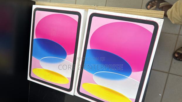 New Apple iPad 10.2 (2021) 64 GB Pink · Photo 1