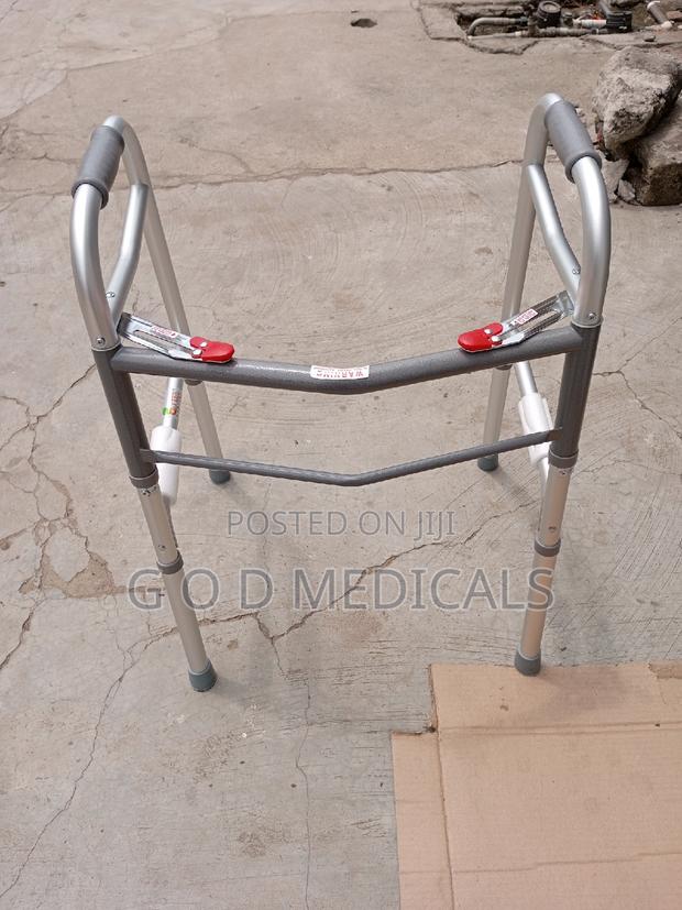 Zimmer Frame ( Walker) · Photo 1