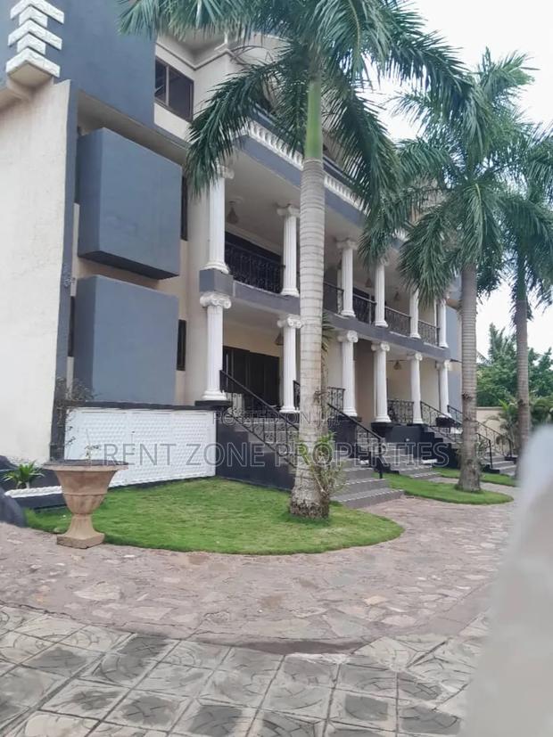 Fully Furnished 3bedrooms Apartments · Photo 1