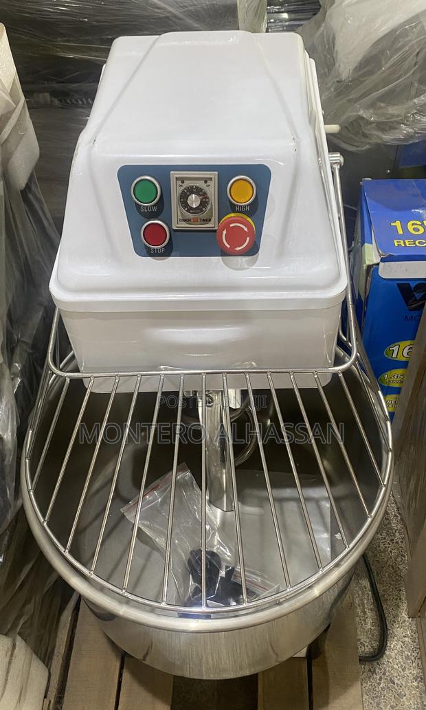 Dough Mixer 30liters · Photo 1
