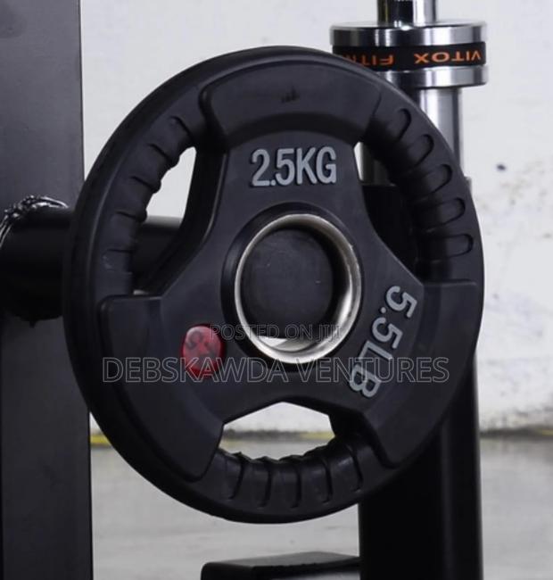 2.5kg Pair of Olympic Plates · Photo 1