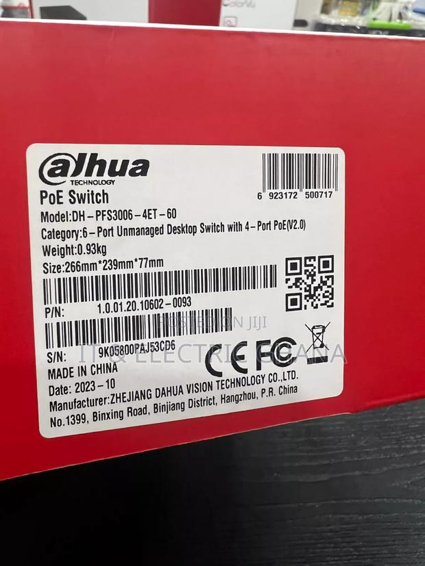4 Port Poe Switch · Photo 5