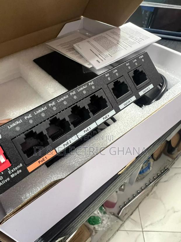 4 Port Poe Switch · Photo 8