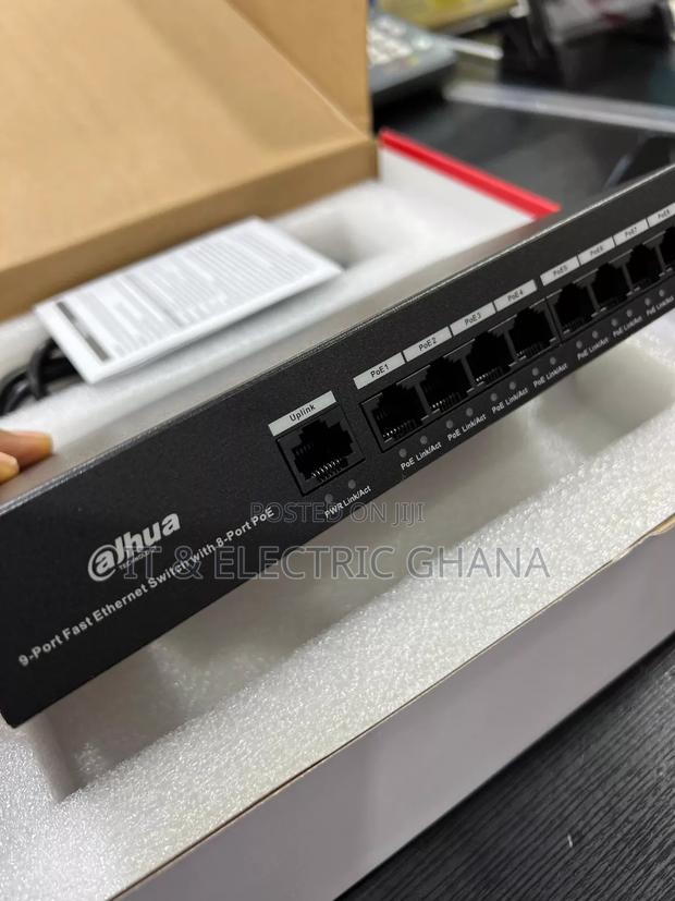Dahua 8 Port Poe Switch · Photo 1
