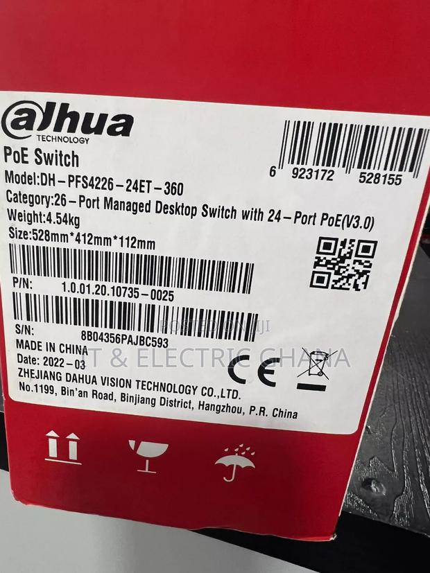 Dahua 24 Port Managed Poe Switch · Photo 8