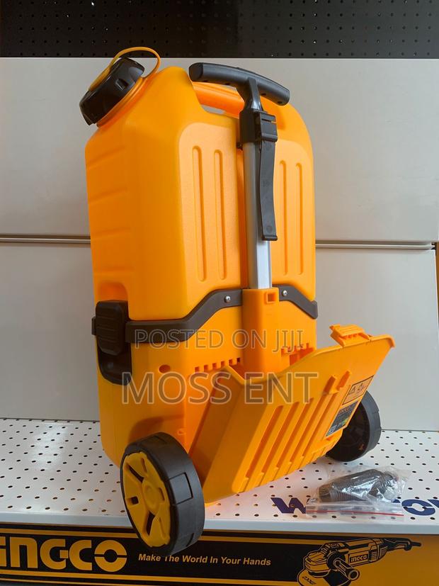 Ingco Lithium-Ion Pressure Washer 40v 15l + Accs - Cpwli4006 · Photo 3
