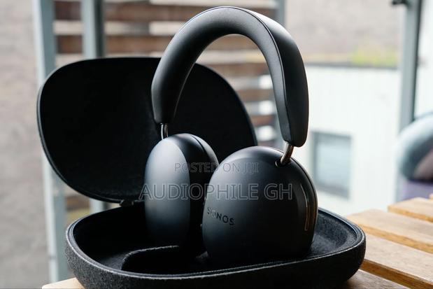Sonos Ace Wireless Headphones With Noise Cancellation · Photo 8