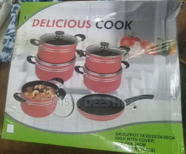 6pcs Non-Stick Cookware Set From Delicious Cook · Photo 5