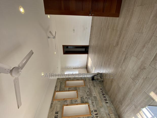 2bdrm Apartment in Tseaddo, Airport Residential Area for rent · Photo 5