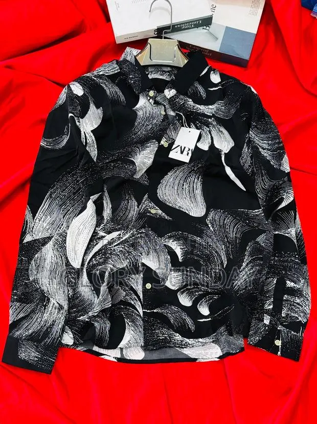 Zara Vintage Long Sleeves · Photo 1