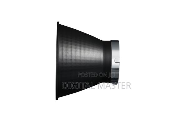 Godox RFT-19 Reflector (7") · Photo 3