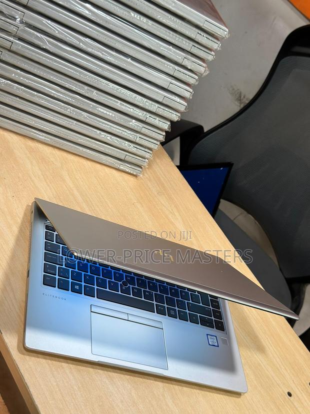 New Laptop HP EliteBook 840 G5 8GB Intel Core I5 SSD 256GB · Photo 6