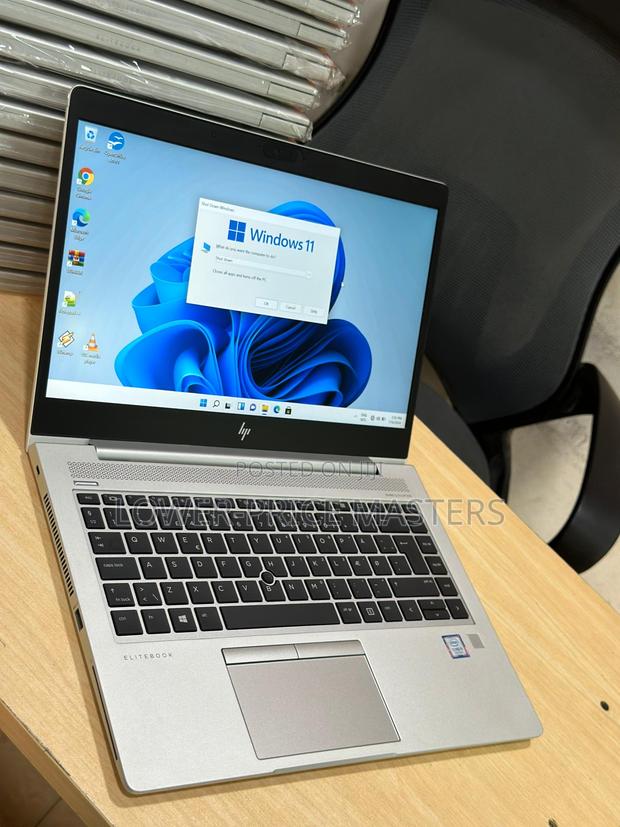 New Laptop HP EliteBook 840 G5 8GB Intel Core I5 SSD 256GB · Photo 2
