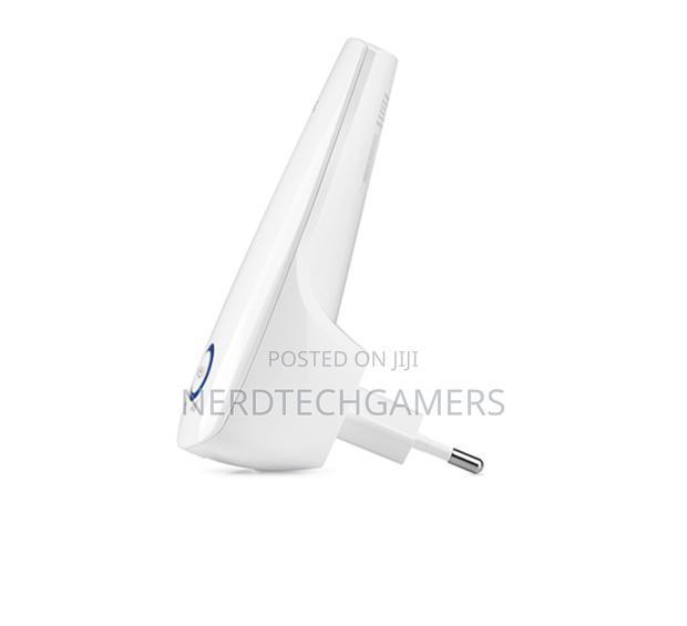 Tp-Link Wifi Range Extender Tl-Wa850re · Photo 3