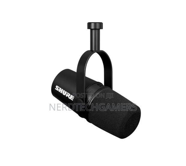 Shure Mv7x XLR Podcast Microphone · Photo 3