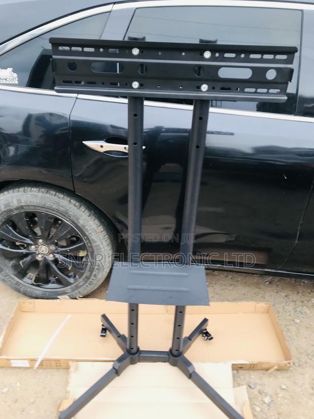 Highly Originally Mobile TV Stand Rolling Movable for 32-70 · Photo 1
