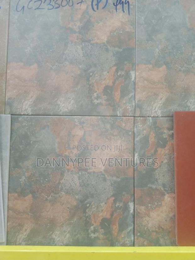 Twyford Porcelain Compound Tiles · Photo 3