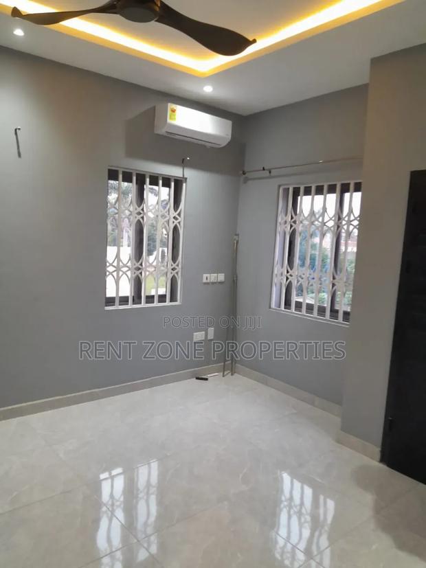 2bdrm Apartment in Ofankor for rent · Photo 5