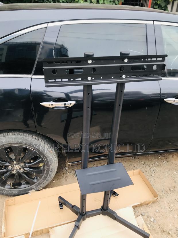 Highly Powerful Mobile TV Stand Rolling Movable for 32"-70 · Photo 1