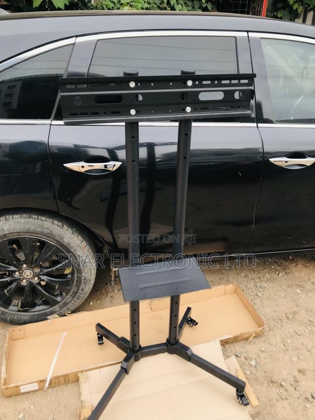 Highly Amazing Mobile TV Stand Rolling Movable for 32-70 · Photo 1