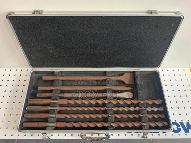 SDS Max Hammer Drill Bit and Chisel Set - Akd5075 · Photo 1