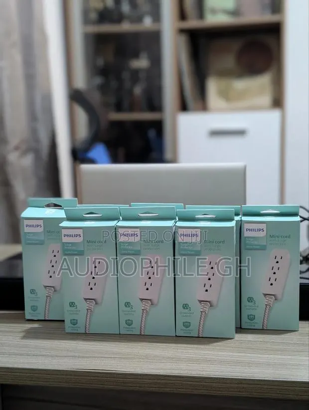 Philips 3-Outlet Surge Protector With 1 Ft. Extension Cord · Photo 2