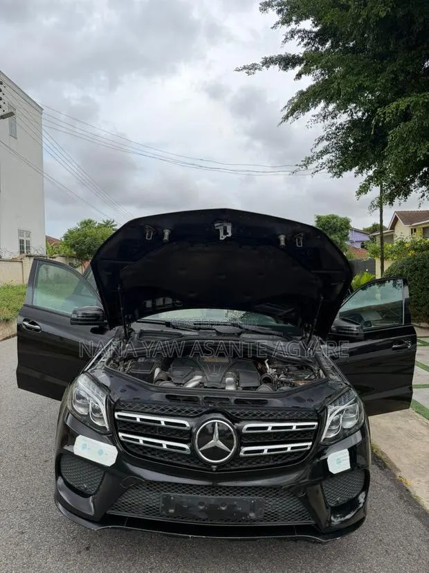 Mercedes-Benz GLS-Class GLS550 4Matic 2017 Black · Photo 1