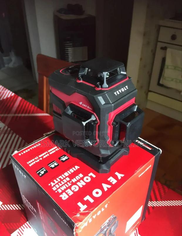 Laser Level 4D 16-Line Green Beam · Photo 8