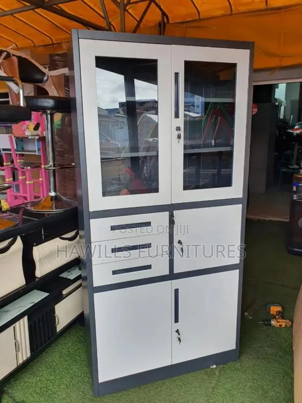 File Cabinet With Safe · Photo 1