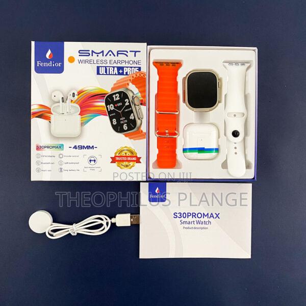 Ultra Pro 5 Smart Watch With 2 Straps and Airpods · Photo 2