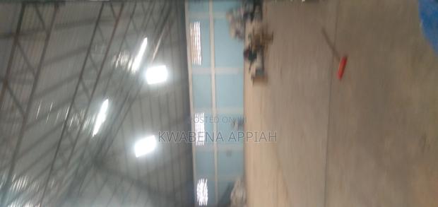 Warehouse Is on Sales at Essreso Adagya · Photo 2