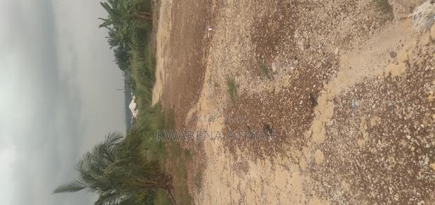 Warehouse Is on Sales at Essreso Adagya · Photo 8